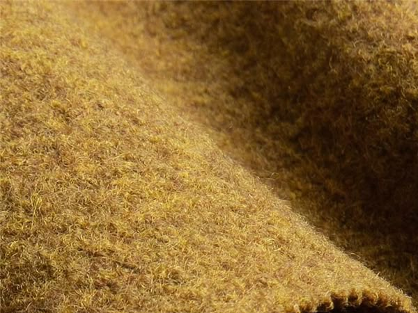 Wool Coat Quality 101: Buyer’s Checklist