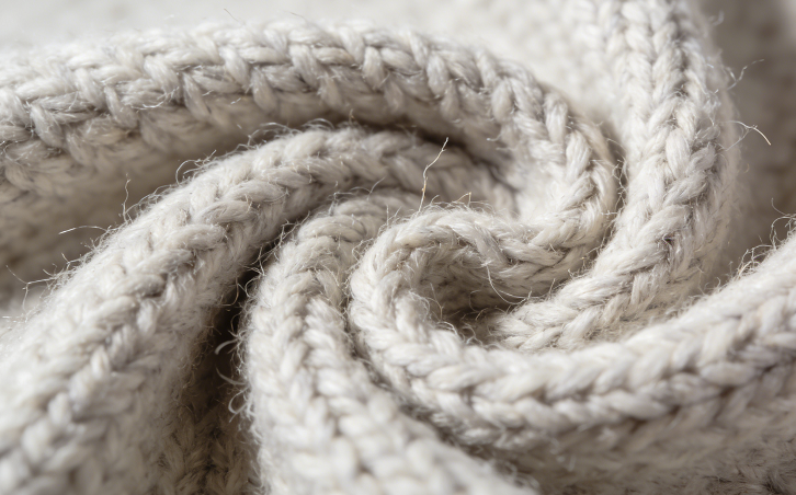 Cashmere knitted structure