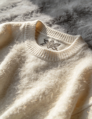 women's cashmere sweater