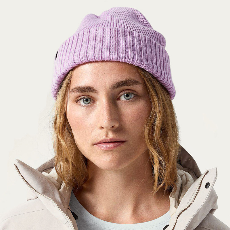 High Quality Unisex Casual Beanie Solid Color Cold Hat in Beanie Genre